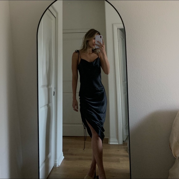 Satin high/low dress - Picture 6 of 8